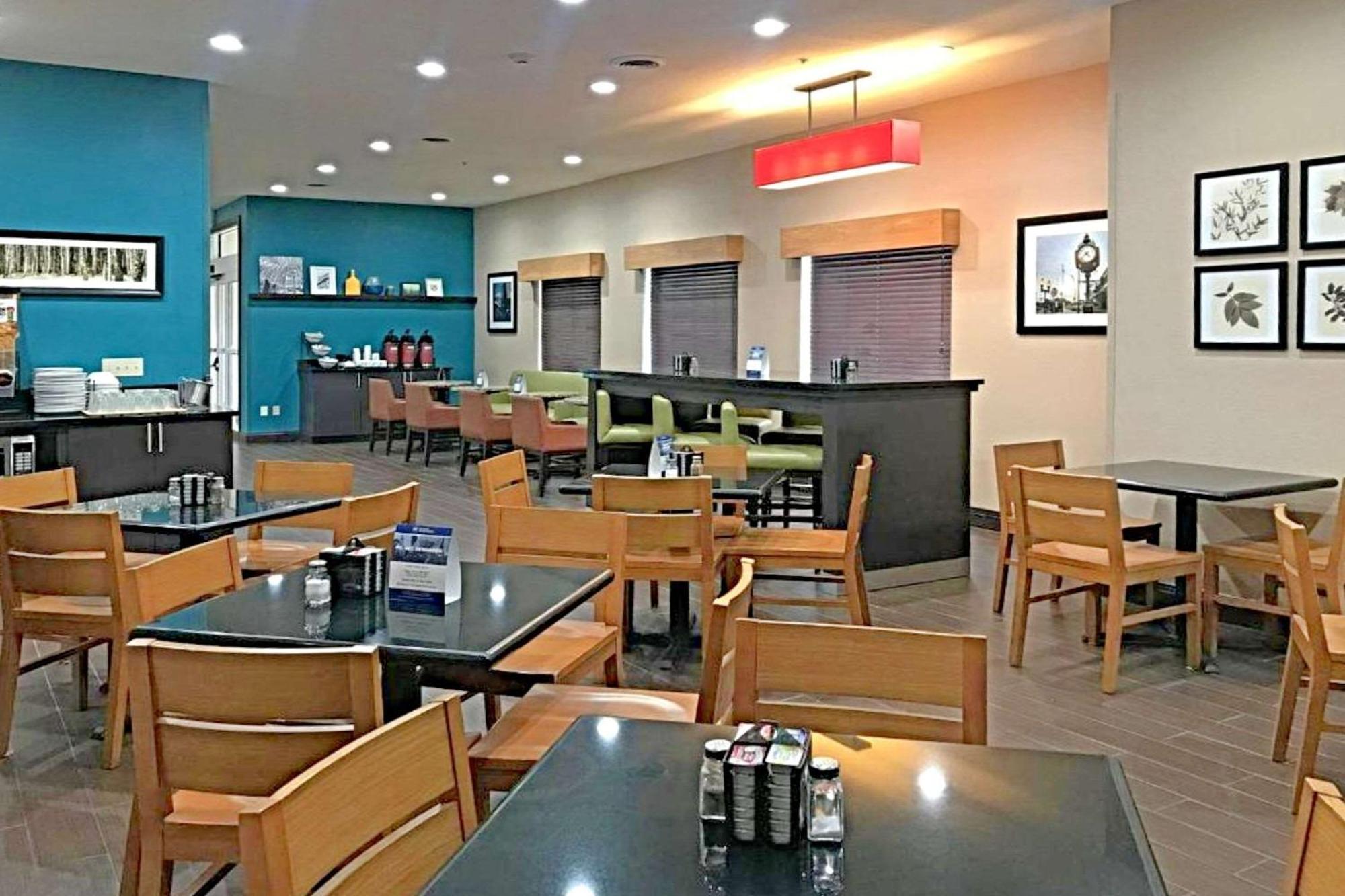 או'פאלון Rodeway Inn & Suites מראה חיצוני תמונה