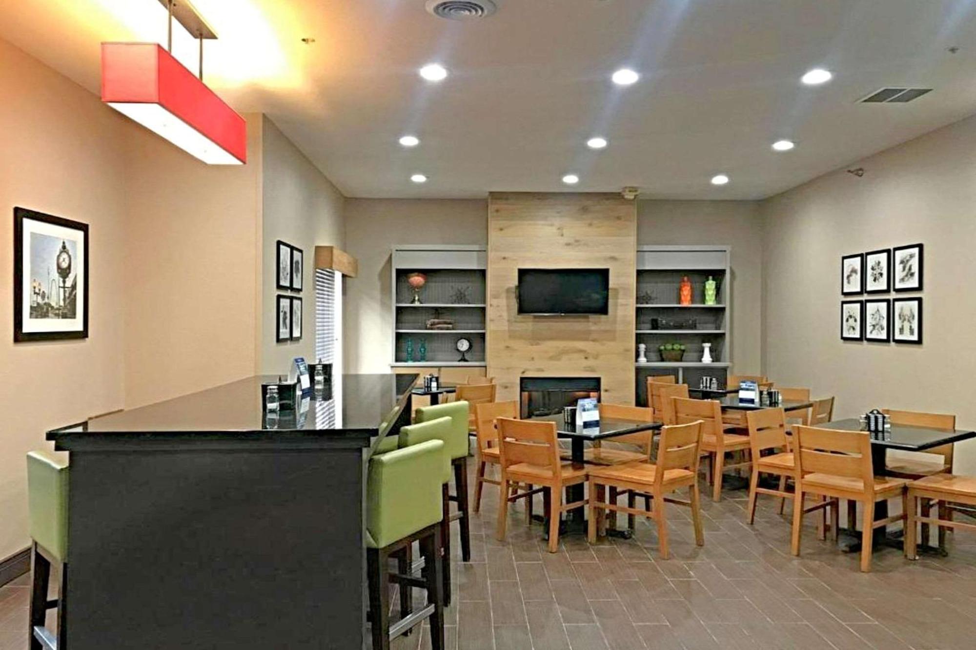 או'פאלון Rodeway Inn & Suites מראה חיצוני תמונה
