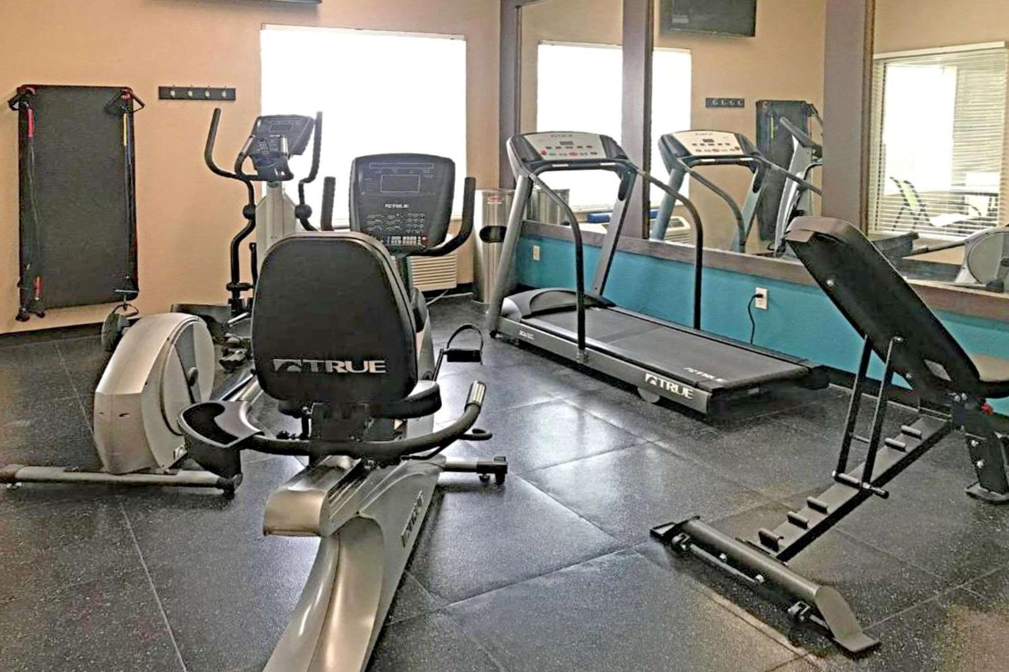 או'פאלון Rodeway Inn & Suites מראה חיצוני תמונה