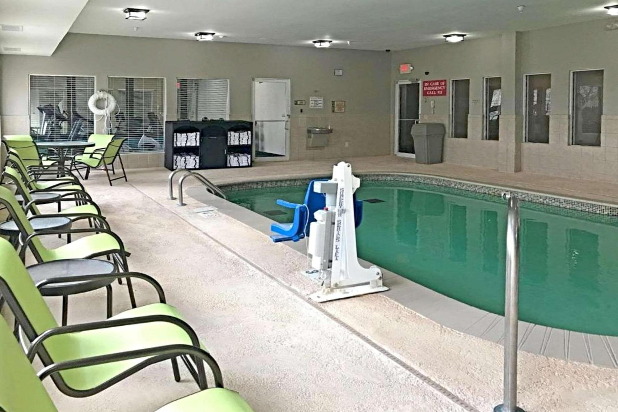 או'פאלון Rodeway Inn & Suites מראה חיצוני תמונה