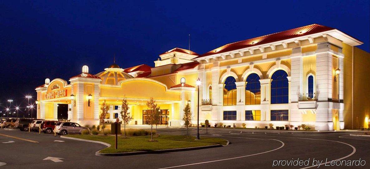 או'פאלון Rodeway Inn & Suites מראה חיצוני תמונה