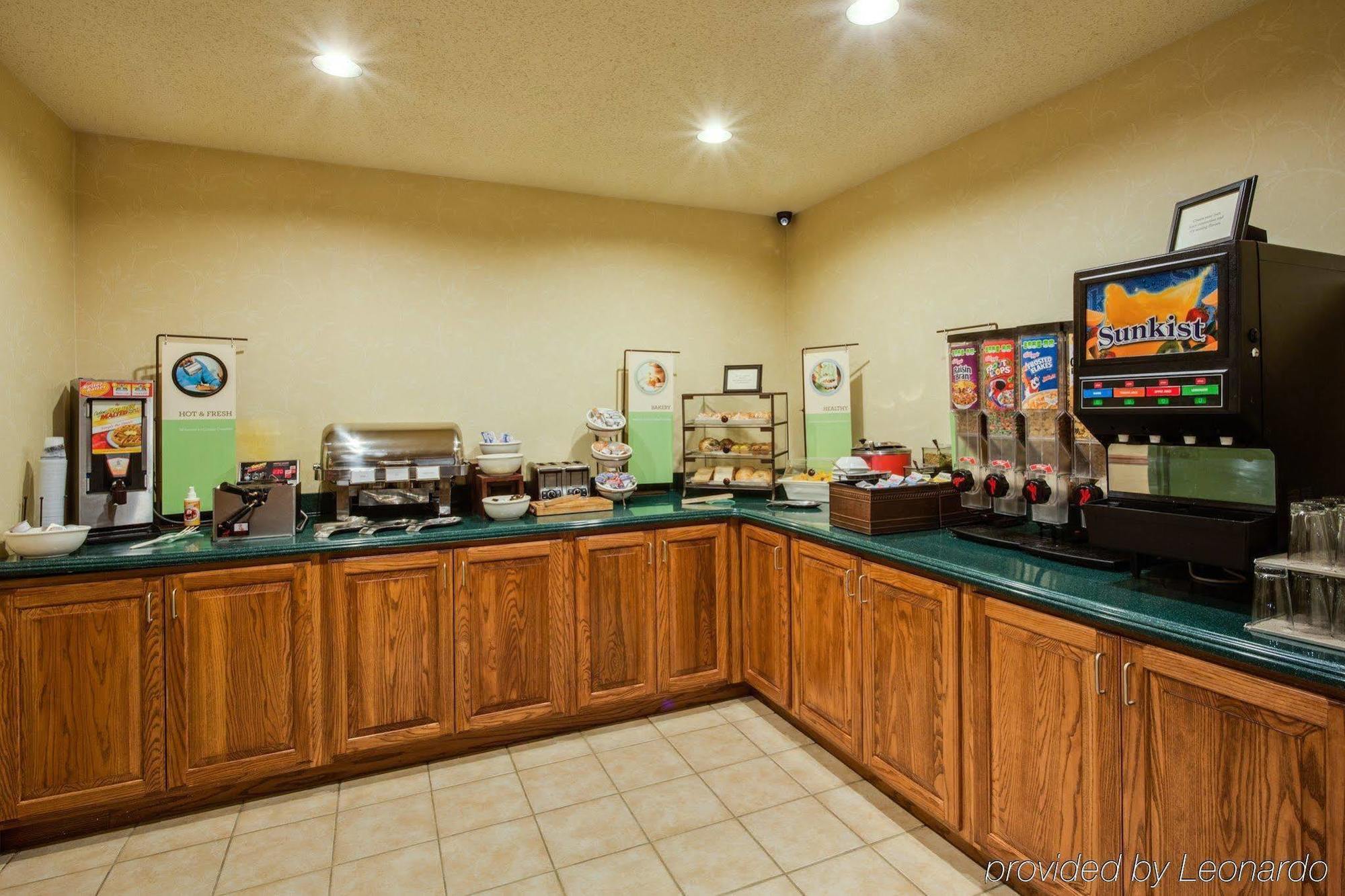 או'פאלון Rodeway Inn & Suites מראה חיצוני תמונה