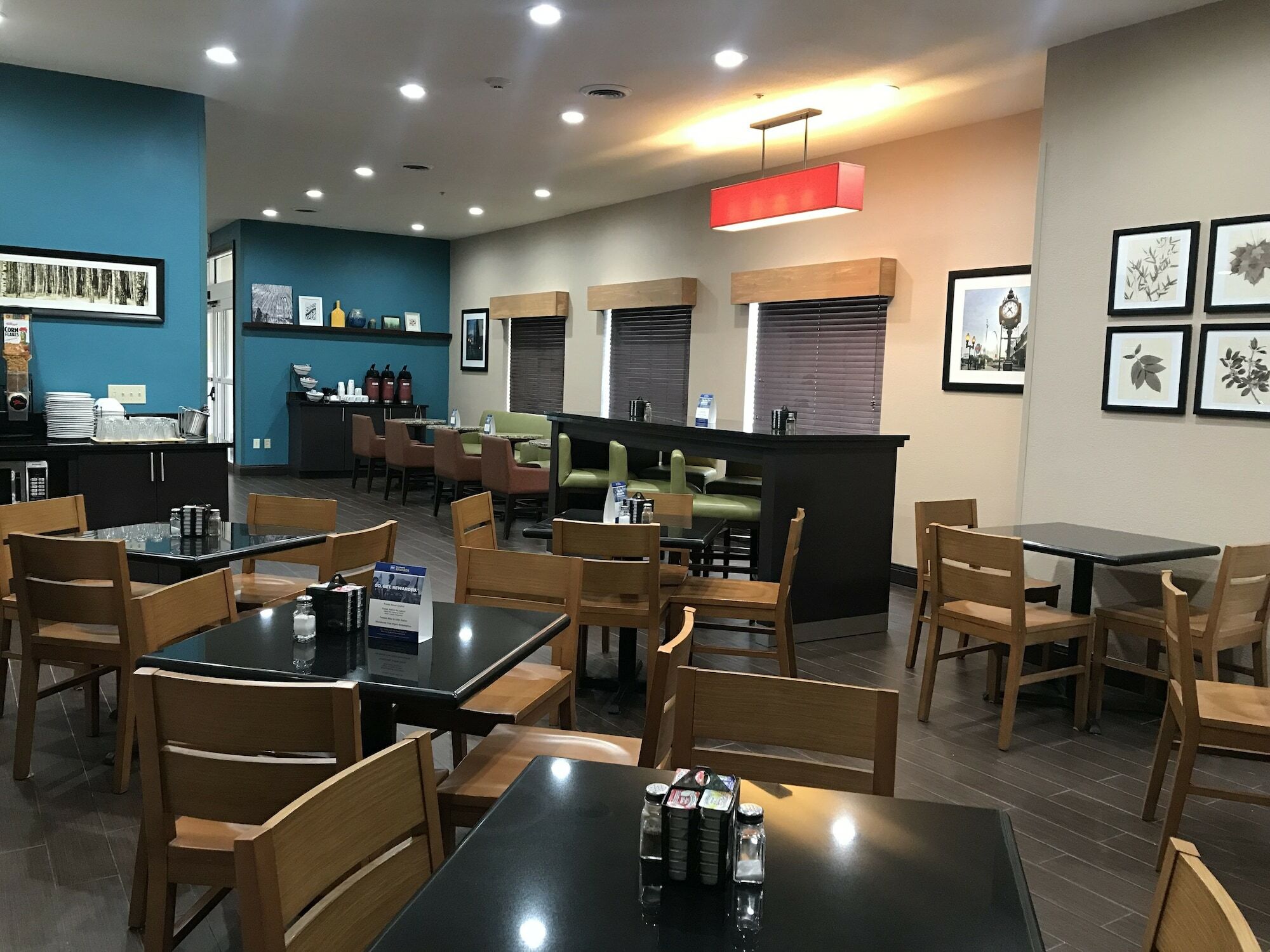 או'פאלון Rodeway Inn & Suites מראה חיצוני תמונה